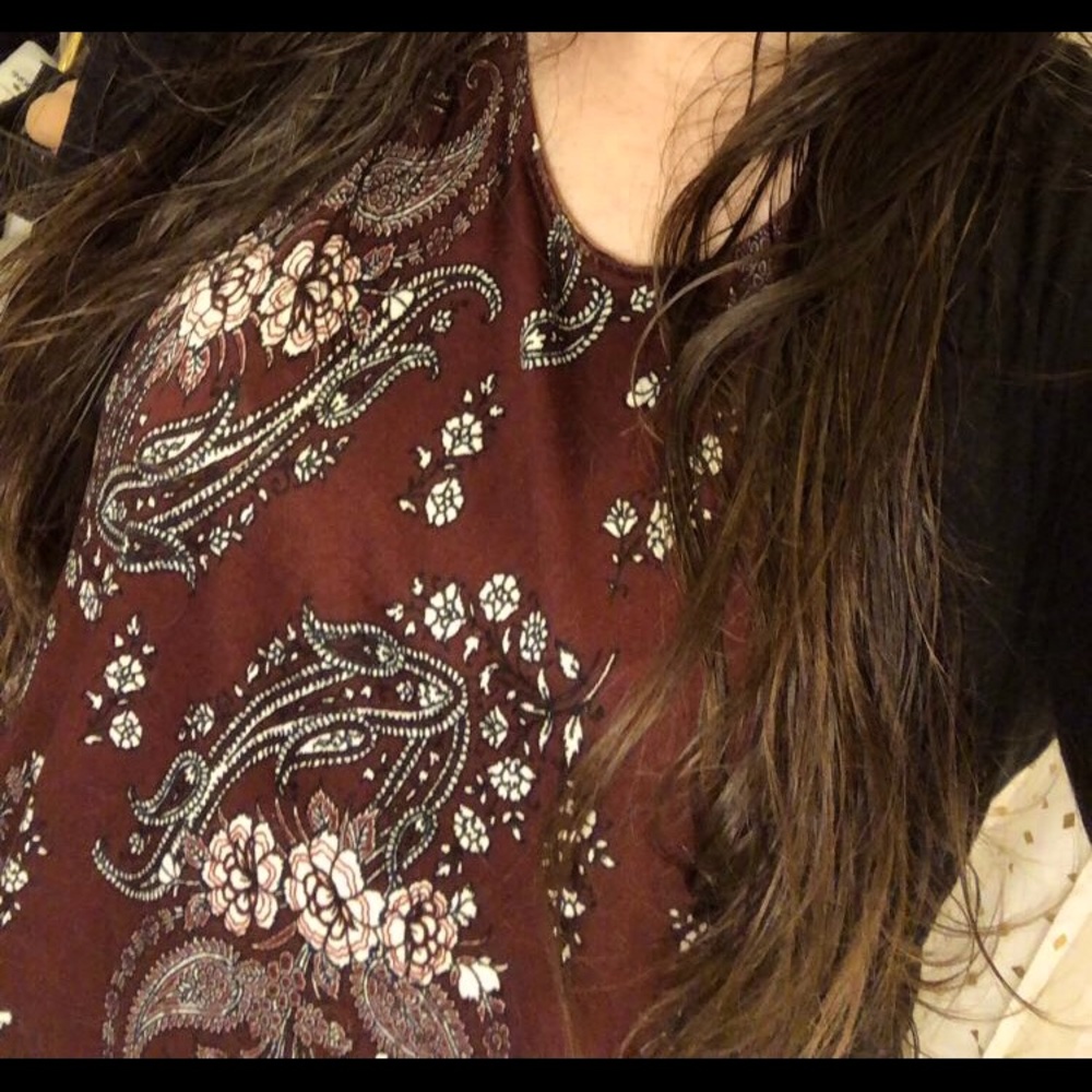 maroon paisley flowy dress tank